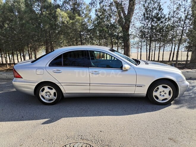 Mercedes C 240 2000, 275,000 km - 2.4 l - Bakı