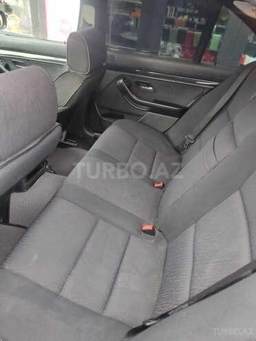 BMW 525 2000, 325,000 km - 2.5 l - Bakı