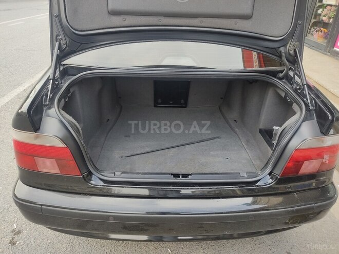 BMW 525 2000, 325,000 km - 2.5 l - Bakı