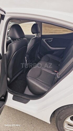 Hyundai Elantra 2015, 138,000 km - 1.6 l - Bakı