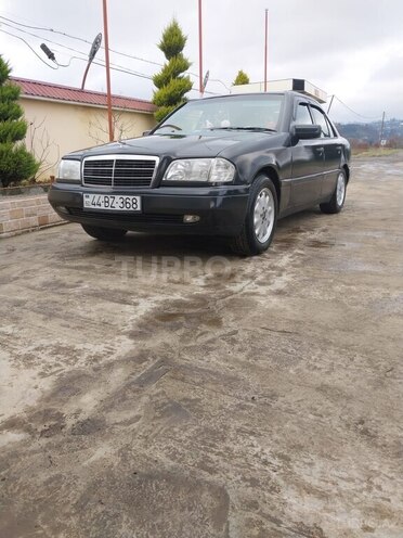 Mercedes C 180 1993, 390,000 km - 1.8 l - Astara