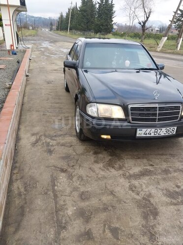 Mercedes C 180 1993, 390,000 km - 1.8 l - Astara
