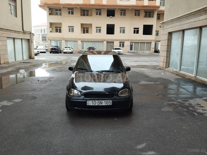 Opel Corsa 1994, 657,330 km - 1.4 l - Bakı