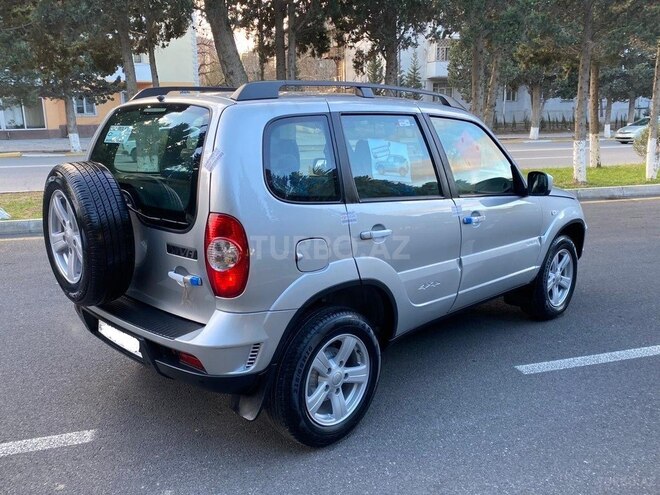 Chevrolet Niva 2018, 9,850 km - 1.7 l - Xırdalan