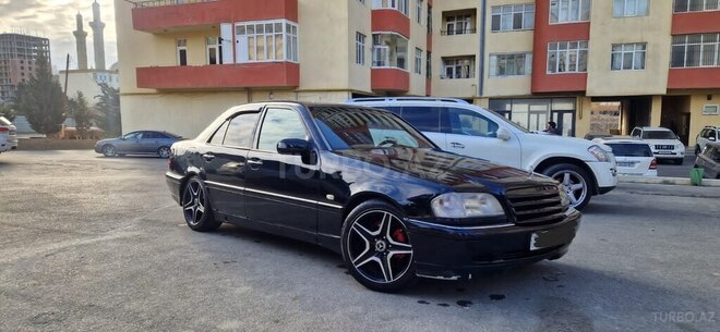 Mercedes C 200 1996, 286,454 km - 2.0 л - Bakı