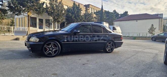 Mercedes C 200 1996, 286,454 km - 2.0 л - Bakı