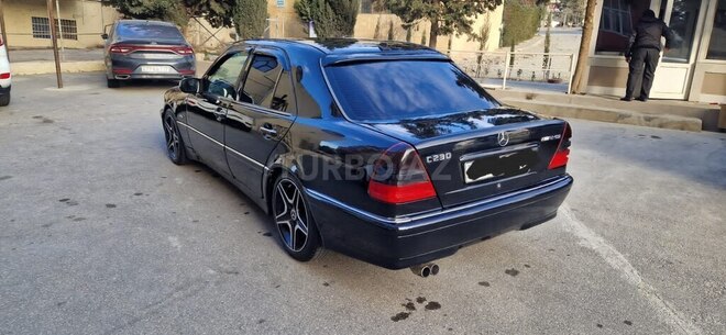 Mercedes C 200 1996, 286,454 km - 2.0 л - Bakı