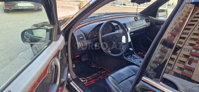 Mercedes C 200 1996, 286,454 km - 2.0 л - Bakı