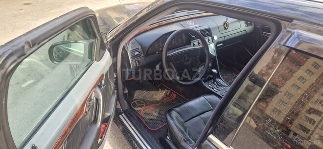 Mercedes C 200 1996, 286,454 km - 2.0 л - Bakı