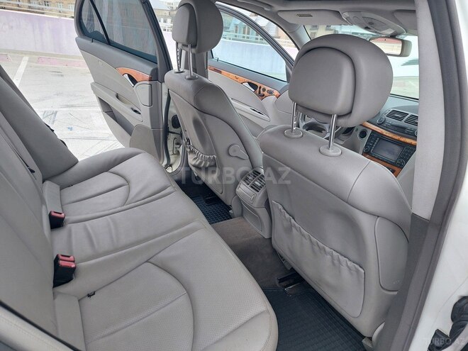 Mercedes E 350 2007, 215,000 km - 3.5 l - Bakı