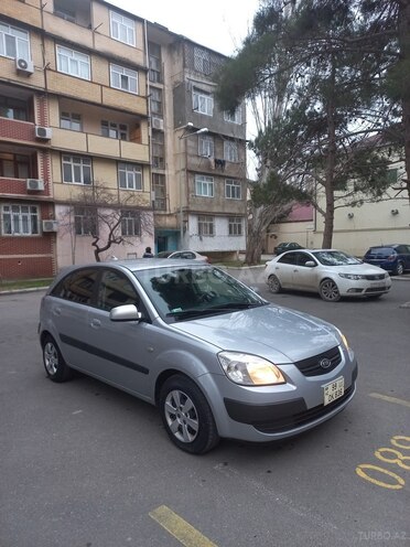 Kia Rio 2006, 240,000 km - 1.5 l - Bakı