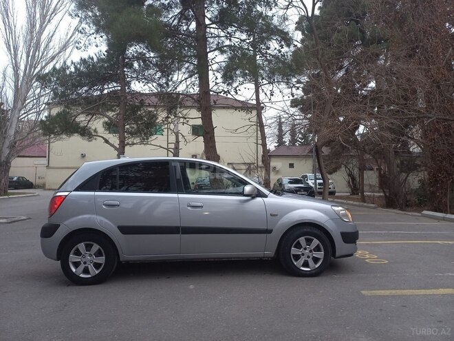 Kia Rio 2006, 240,000 km - 1.5 l - Bakı