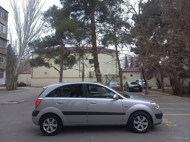 Kia Rio 2006, 240,000 km - 1.5 l - Bakı