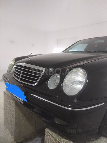 Mercedes E 270 2000, 370,000 km - 2.7 l - Göyçay
