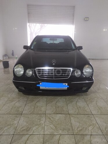 Mercedes E 270 2000, 370,000 km - 2.7 l - Göyçay