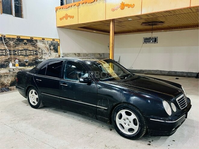Mercedes E 240 2000, 157,000 km - 2.4 l - Şəmkir