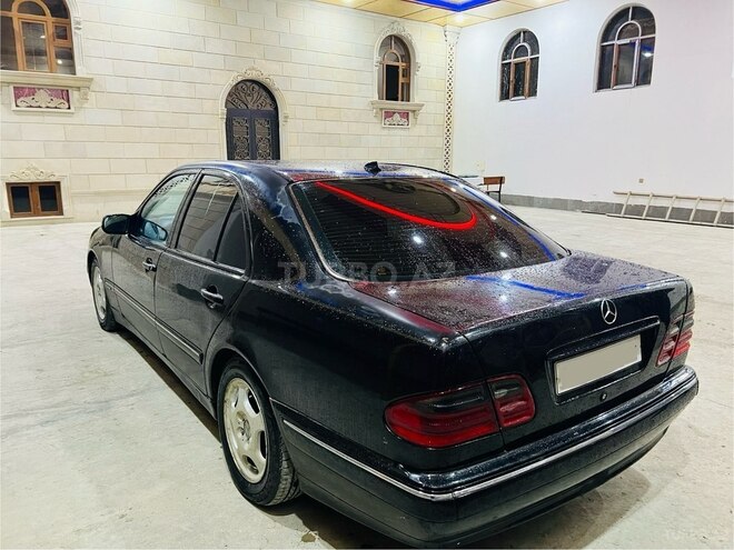 Mercedes E 240 2000, 157,000 km - 2.4 l - Şəmkir