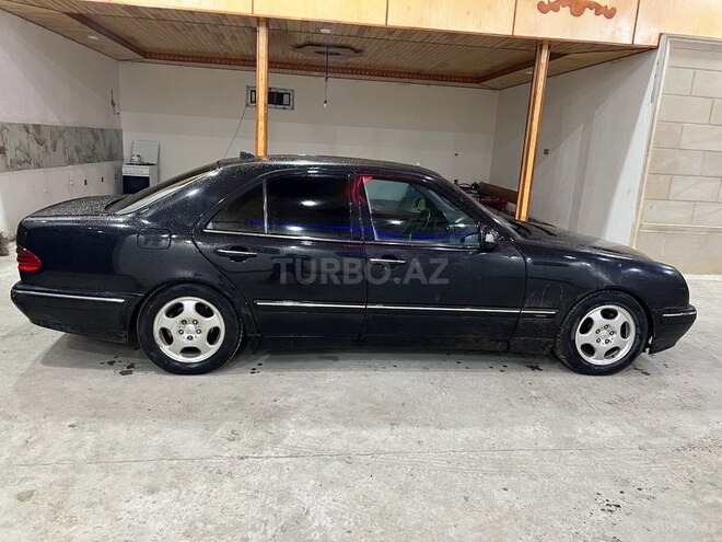 Mercedes E 240 2000, 157,000 km - 2.4 l - Şəmkir