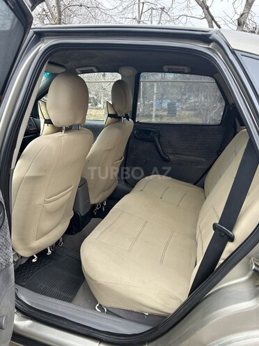 Opel Vectra 1996, 295,000 km - 1.8 l - Quba