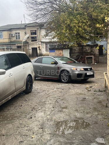 Kia Cerato Koup 2010, 269,000 km - 2.0 л - Sumqayıt