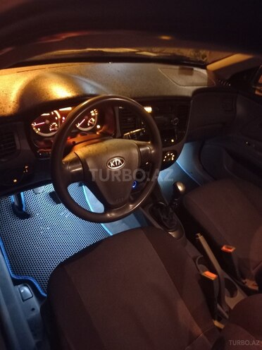 Kia Rio 2006, 240,000 km - 1.5 l - Bakı