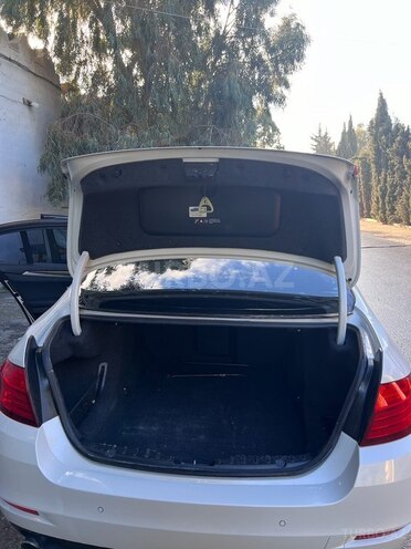 BMW 528 2014, 203,000 km - 2.0 l - Bakı