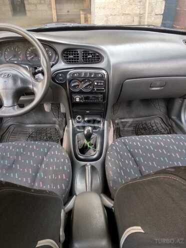 Hyundai Elantra 1997, 406,572 km - 1.8 л - Bakı