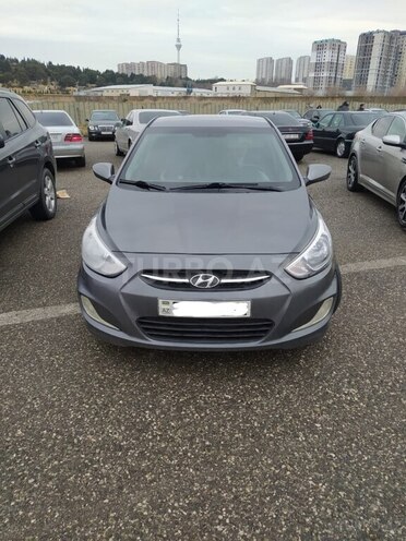 Hyundai Accent 2015, 225,746 km - 1.6 l - Bakı