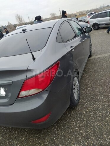 Hyundai Accent 2015, 225,746 km - 1.6 l - Bakı
