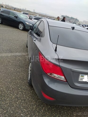 Hyundai Accent 2015, 225,746 km - 1.6 l - Bakı