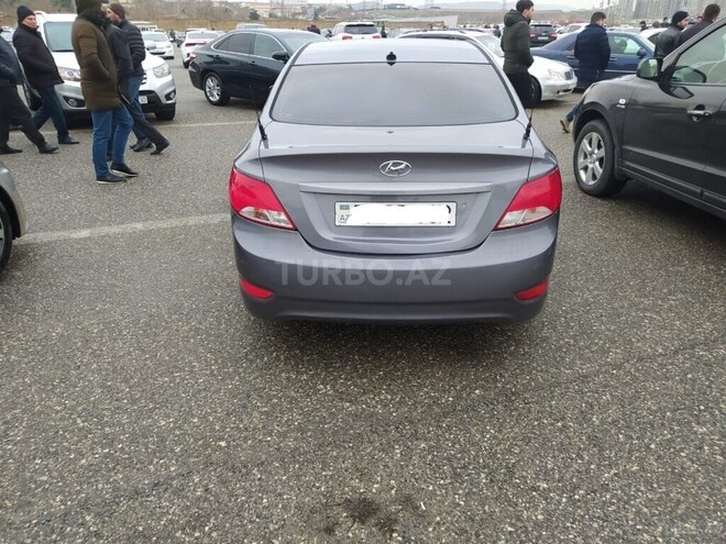 Hyundai Accent 2015, 225,746 km - 1.6 l - Bakı