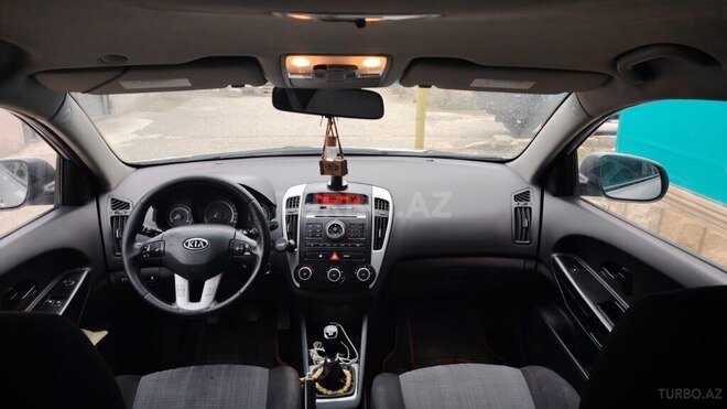 Kia Ceed 2009, 267,680 km - 1.4 l - Bakı