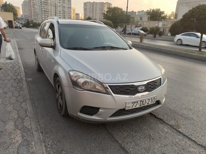 Kia Ceed 2009, 267,680 km - 1.4 l - Bakı