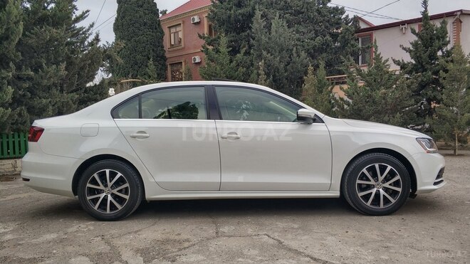 Volkswagen Jetta 2017, 77,000 km - 1.4 l - Bakı