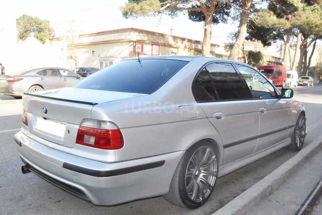 BMW 525 2000, 324,000 km - 2.5 l - Bakı