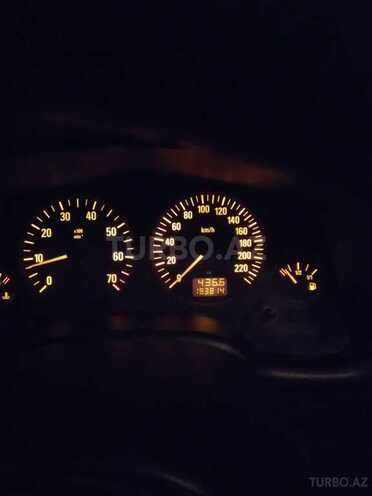 Opel Astra 2005, 193,000 km - 1.4 л - Qax