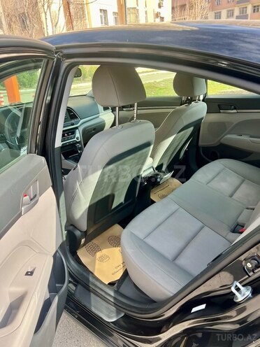 Hyundai Elantra 2016, 175,000 km - 2.0 l - Bakı