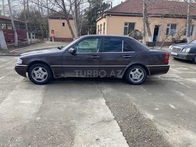Mercedes C 200 1995, 400,000 km - 2.0 л - Sumqayıt