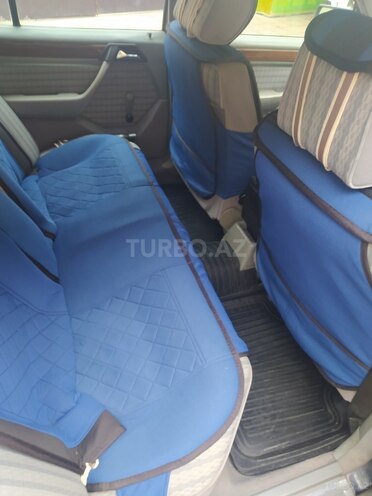 Mercedes E 200 1990, 386,000 km - 2.0 l - Xaçmaz