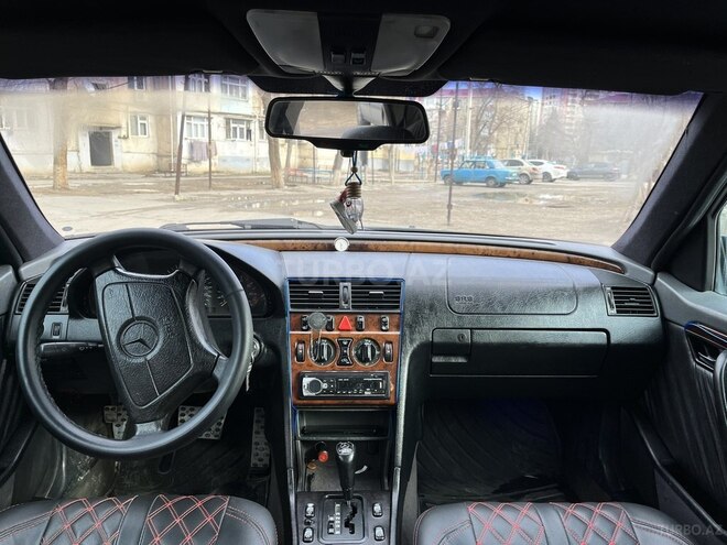 Mercedes C 220 1996, 39,000 km - 2.2 l - Sumqayıt