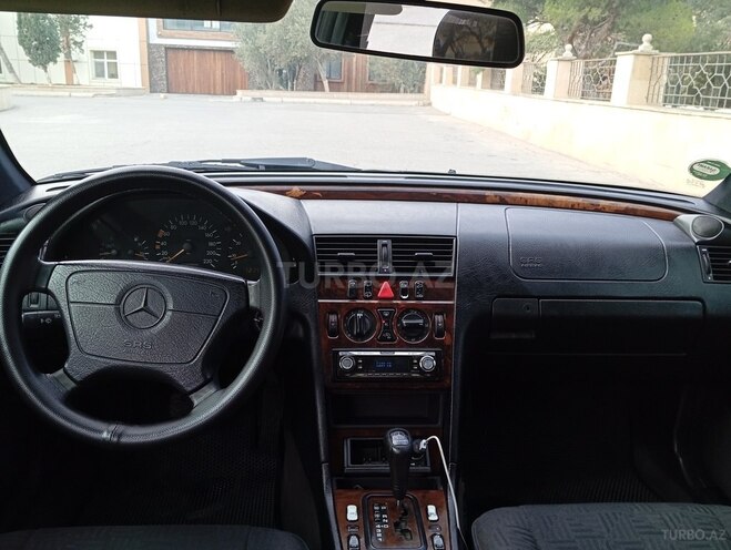 Mercedes C 220 1998, 396,000 km - 2.2 l - Bakı