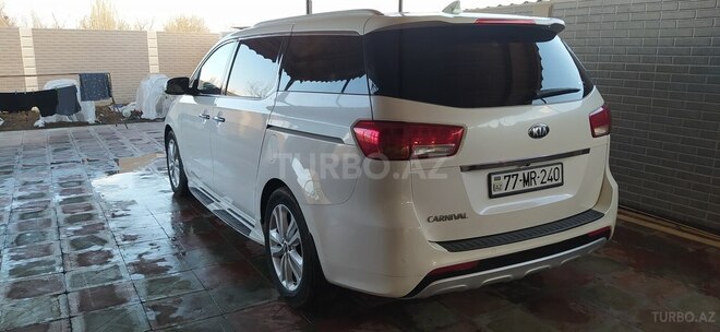 Kia Carnival 2014, 136,800 km - 2.2 l - Bərdə