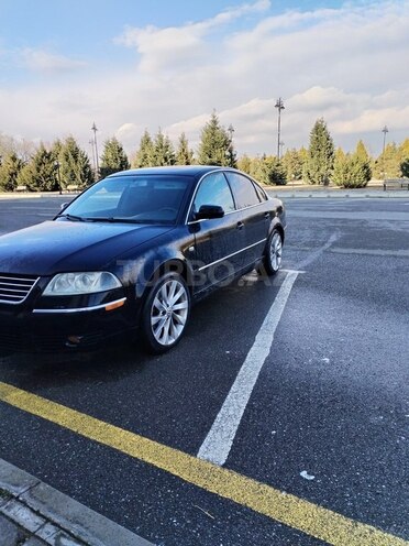 Volkswagen Passat 2003, 257,692 km - 1.5 l - Mingəçevir