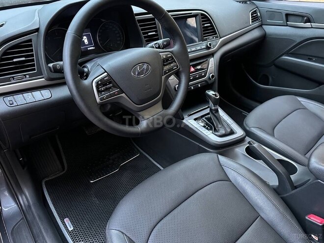 Hyundai Elantra 2015, 215,000 km - 1.6 l - Bakı