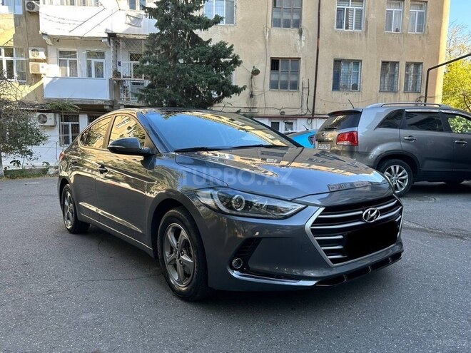 Hyundai Elantra 2015, 215,000 km - 1.6 l - Bakı