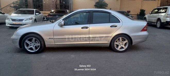 Mercedes C 200 2000, 189,000 km - 2.0 l - Xırdalan