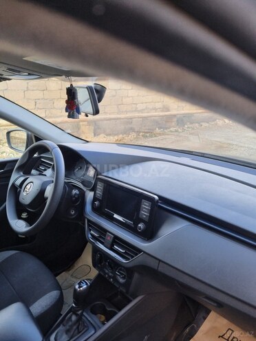 Skoda Rapid 2020, 158,000 km - 1.6 l - Bakı