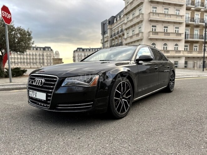 Audi A8