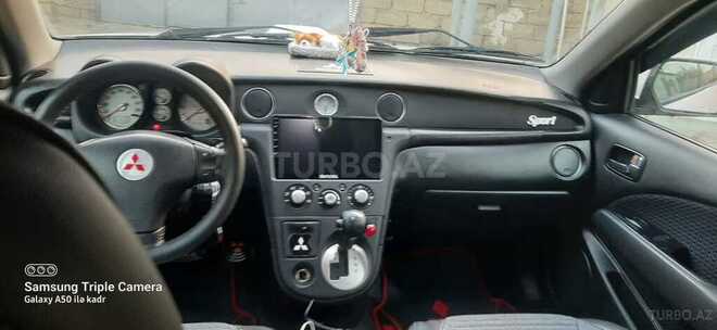 Mitsubishi Airtrek 2001, 300,000 km - 2.0 l - Bakı