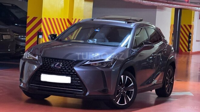 Lexus UX 250h